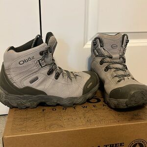 Oboz Footwear Women’s Hiking Boots